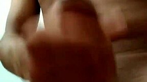 Gay caliente mostrándose