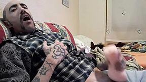 Melvincoficial gay español con polla tetas y falsa vagina