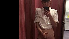 i feel like a dream boy beautifully stroking my 23cm big dick in the mirror