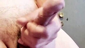 Flaco Bisexual Chileno Intense Amateur Masturbation Session