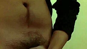 i'm young twink jerking off hard solo today guys