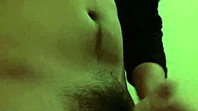 i'm young twink jerking off hard solo today guys