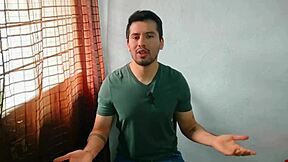 young bisexual with 20cm cock gets fucked like wife by mature builder