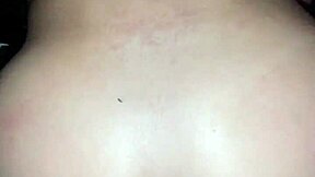 Gym bro sucks my dick in woods then barebacks my ass deep with hot cum 😈🍆💦