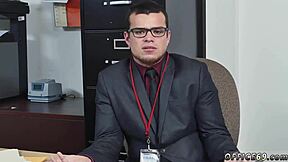 hey, pakistani boy and arabian cuties do hot yoga 3some?