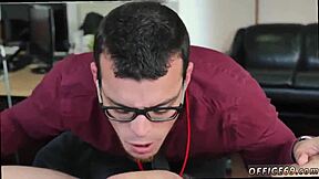 Straight guy does naked yoga then blows masseur!