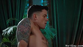 Dude anal action in restaurant