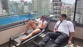 Yuri ga�cho seguran�a dotad�o fodendo o carinha da piscina