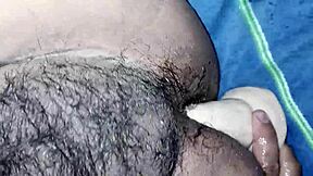 El daddy de su mejor amigo le rellena el culo con su vergota gruesa a joven twink tragon relato sexual