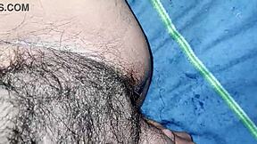 El daddy de su mejor amigo le rellena el culo con su vergota gruesa a joven twink tragon relato sexual