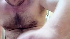 Im an amateur gay guy but i fuck like a pro