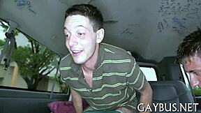Does satisfying oral job please a hunk