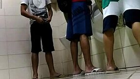 Pegacao No Shopping Part2 Xvid Em Cena Casual