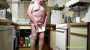 Fat old grandpa and his stubby little 18+ sausage