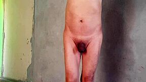 Amateur Takes Big Ass Action In Bold Style