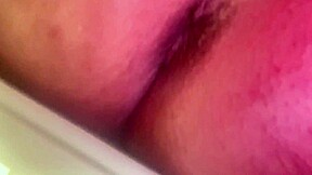 bumbum branquinho waiting to be licked and fucked