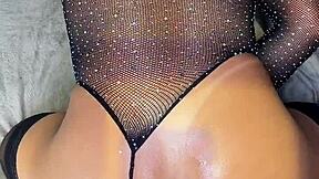 Gostosa Femboy De Lingerie E Salto Alto Chupando