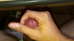 punheta muito gostosa no trabalho