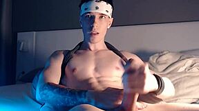 Massieve pik plaagt tot explosieve creampie finish