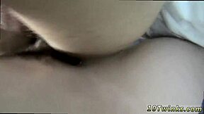 POV Yoğun Korumasız Twink Oral ve Öpüşme