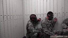 Tentara Israel Gay Ngentot Keras di Pantai