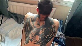 Foda Matinal Pelo Buraco do Pijama com Oliver Strelly. Tão Quente!