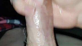 エッジング・セッションで疼くツインク・チンポをからかう