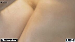 Men Com - Colby Keller og Jacob Peterson i luder roommate sæd orgie. Hvem deltager i dette kollegie kaos?