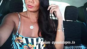 巴西人妖从黑人Uber口中射精。热辣无套口交展开