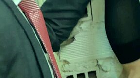 Франки Фокс и Вадим Романов чукат жестоко в съблекалнята, адски горещо! 🔥