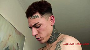 同志卖身...拉丁小伙，你懂的？