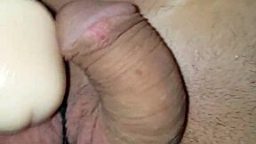 Jebanje mojega ogromnega dilda globoko v naravi na prostem