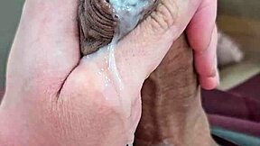 पड़ोसी क्यूट लातीनी ट्विंक पर विशाल लंड