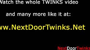 Interracial teen 18+ twinks hint om dampende blowjob-action i natt