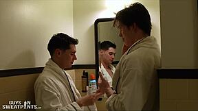 young twinks bareback in steamy amateur group action