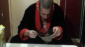 Blyg amatör solo onani med morgon cumshot överraskning