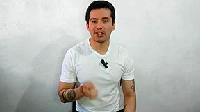 Îi fac oral colegului meu hetero căsătorit lângă pârâu. El mă ia fără prezervativ într-o casă abandonată!