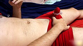 โอย! เย็ดตัวเองด้วยไวเบรเตอร์สองตัวพร้อมกัน!