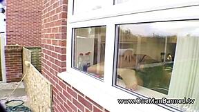 Britský fetiš nohou s intenzivním lízáním prdele