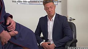 Горещи голи гей момчета се отдават на хардкор с цигански чар